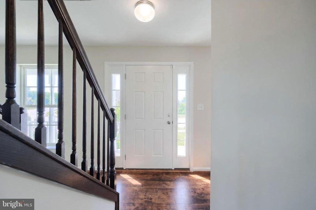 Image 14 of property listing at 98 CLOVER RUN, Abbottstown, PA 17301