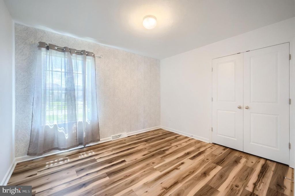 Image 36 of property listing at 98 CLOVER RUN, Abbottstown, PA 17301