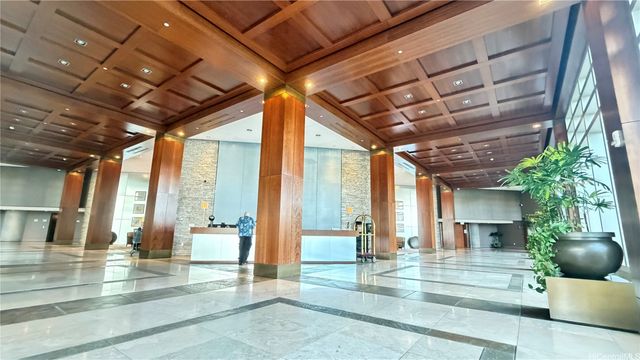 1177 Queen Street 3204, Honolulu, HI 96814