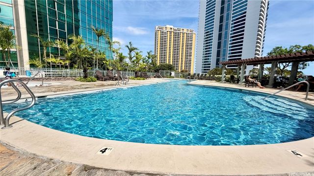 1177 Queen Street 3204, Honolulu, HI 96814