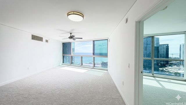 1177 Queen Street 3204, Honolulu, HI 96814
