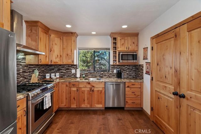 630 Villa Grove, Big Bear City, CA 92314