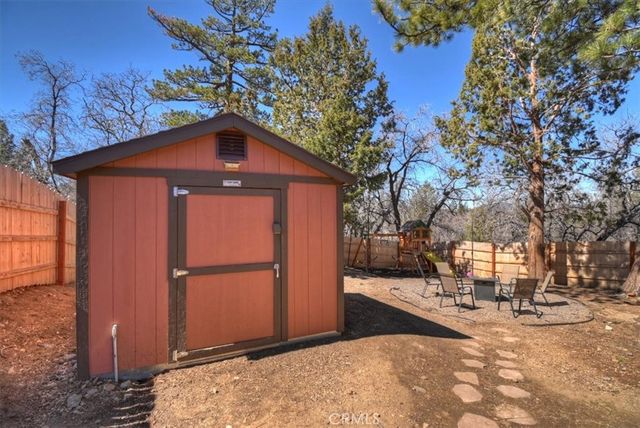 630 Villa Grove, Big Bear City, CA 92314