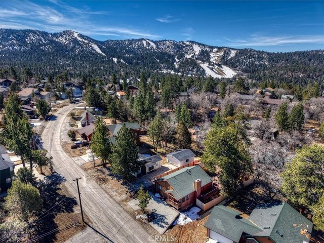 630 Villa Grove, Big Bear City, CA 92314