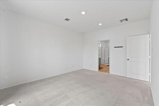 15542 Blue Lake Drive, Mont Belvieu, TX 77523