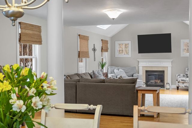 1 Anthonys Way, Mashpee, MA 02649