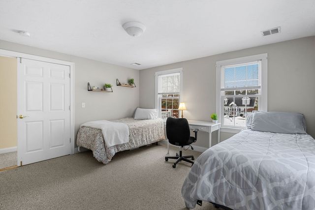 1 Anthonys Way, Mashpee, MA 02649