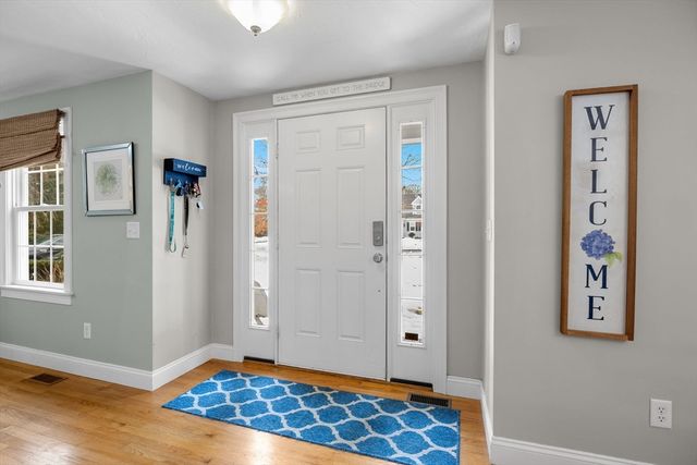 1 Anthonys Way, Mashpee, MA 02649