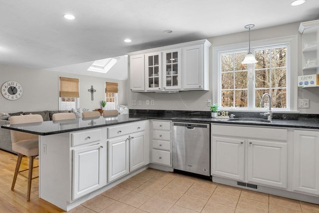 1 Anthonys Way, Mashpee, MA 02649