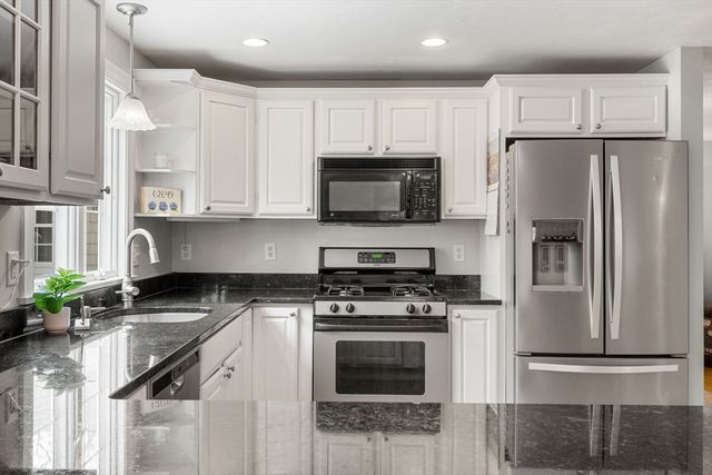 1 Anthonys Way, Mashpee, MA 02649