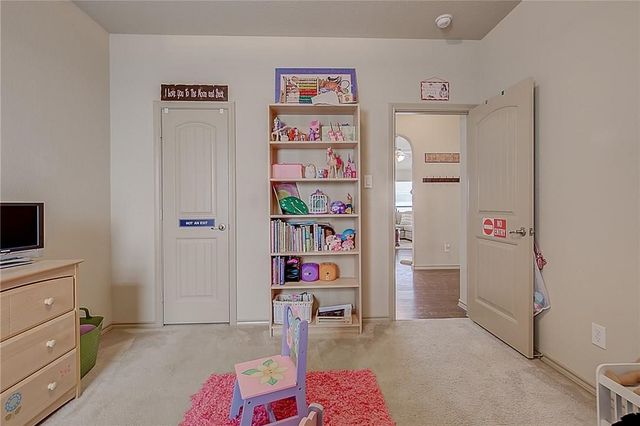 5009 Holliday Drive, Fort Worth, TX 76244