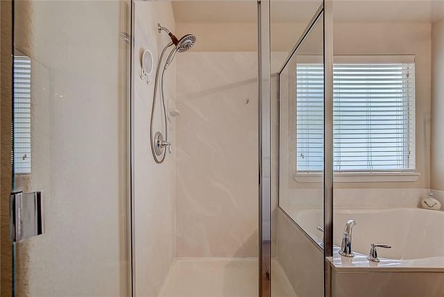 5009 Holliday Drive, Fort Worth, TX 76244