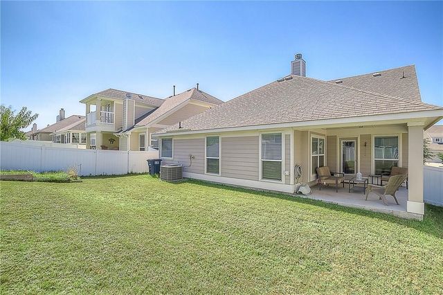 5009 Holliday Drive, Fort Worth, TX 76244