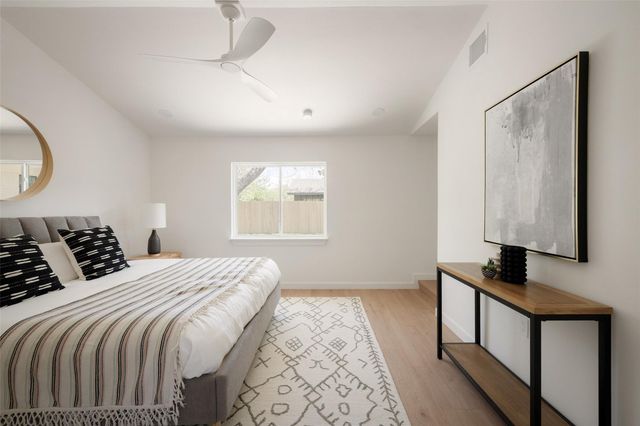 2200 Bristol DR, Austin, TX 78723