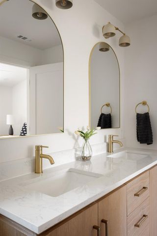 2200 Bristol DR, Austin, TX 78723