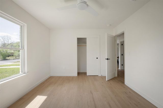 2200 Bristol DR, Austin, TX 78723