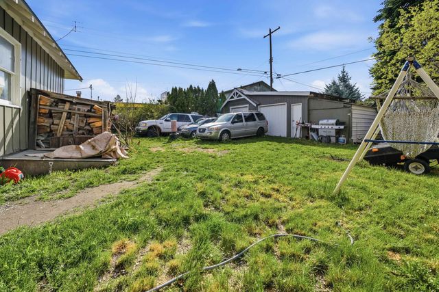 1017 W Dalton Ave, Spokane, WA 99205