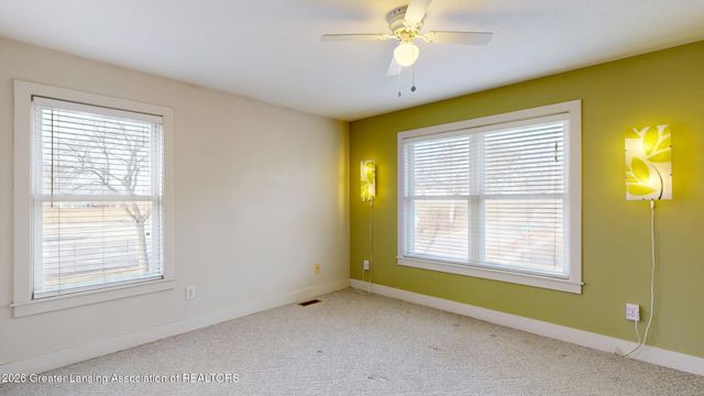 433 Dorrance Place, Lansing, MI 48912