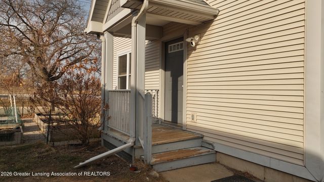 433 Dorrance Place, Lansing, MI 48912