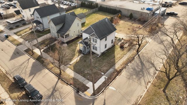 433 Dorrance Place, Lansing, MI 48912