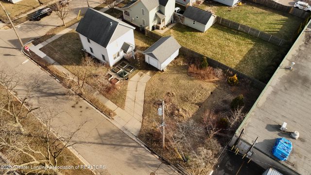 433 Dorrance Place, Lansing, MI 48912