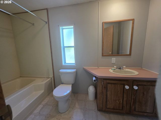 1901 Se MINTER BRIDGE Rd 38, Hillsboro, OR 97123