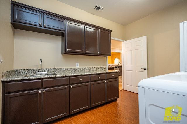 6014 Kingsbridge Drive, San Angelo, TX 76901