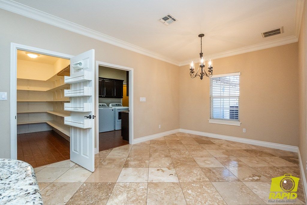 Image 13 of property listing at 6014 Kingsbridge Dr, San Angelo, TX 76901