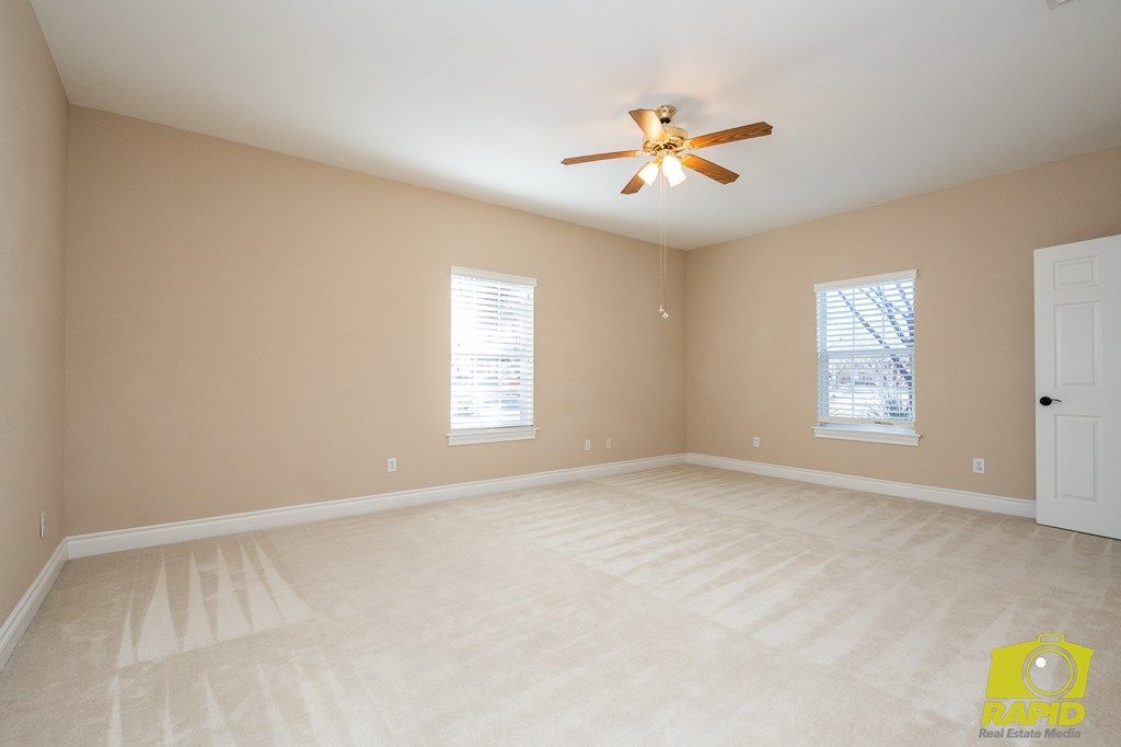 Image 32 of property listing at 6014 Kingsbridge Dr, San Angelo, TX 76901