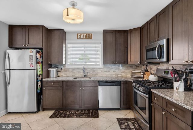 55 BRIARCLIFF RD, Atco, NJ 08004