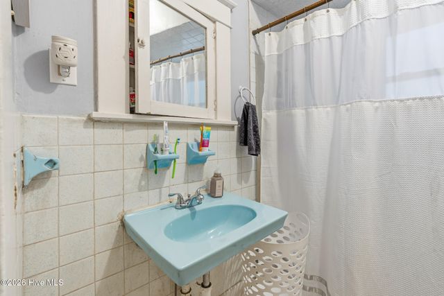 120 W Philadelphia Avenue, Pinebluff, NC 28373