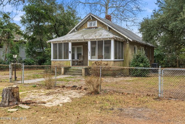 120 W Philadelphia Avenue, Pinebluff, NC 28373