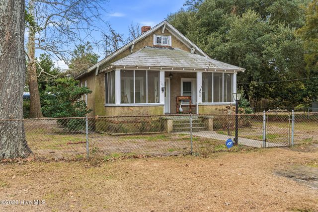 120 W Philadelphia Avenue, Pinebluff, NC 28373