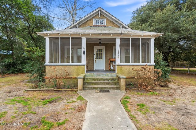 120 W Philadelphia Avenue, Pinebluff, NC 28373