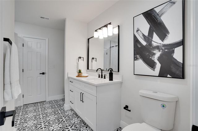 2249 65TH PLACE N, St Petersburg, FL 33702