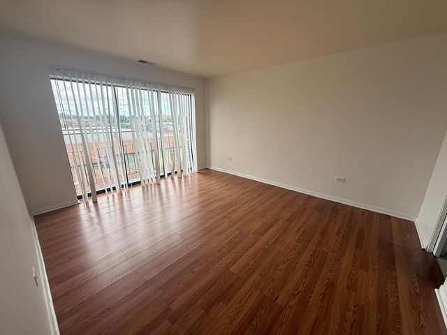 2310 N Harlem Avenue 205, Elmwood Park, IL 60707