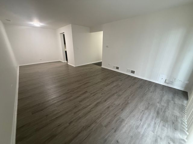2310 N Harlem Avenue 205, Elmwood Park, IL 60707