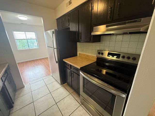 2310 N Harlem Avenue 205, Elmwood Park, IL 60707