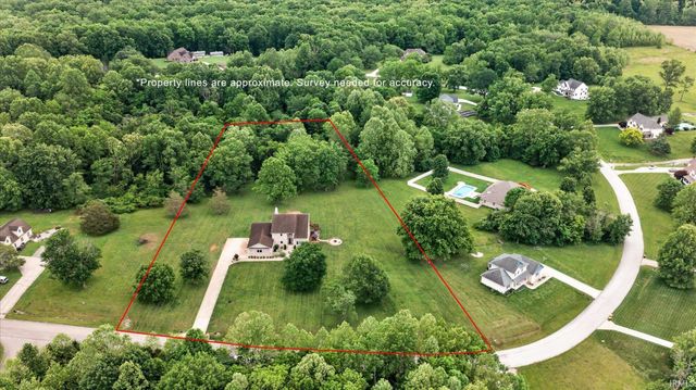 9833 S Tailwater Drive, Bloomington, IN 47401