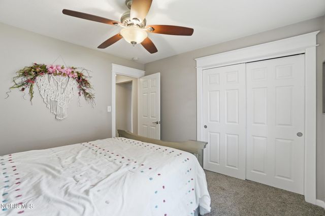 923 Lyn Road, Bowling Green, OH 43402