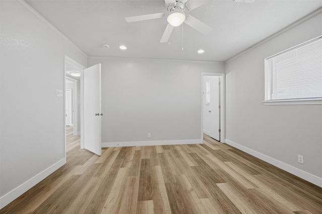 4805 Park Avenue, Sherman, TX 75092