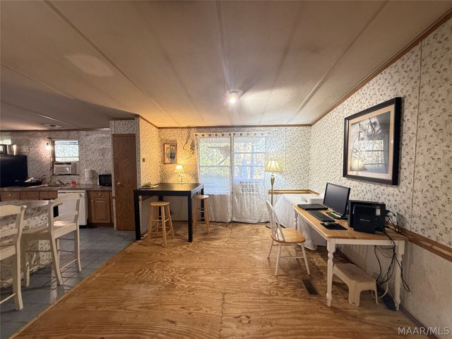 5909 Hobbie Road, Montgomery, AL 36105