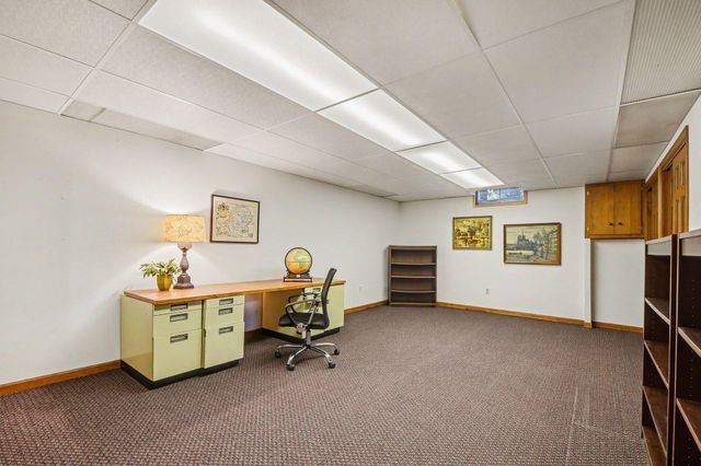 201 S Monroe Street Ne, Rockford City, MI 49341