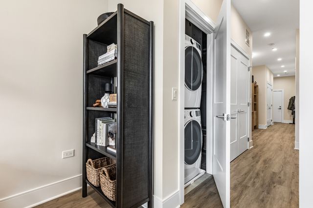 435 Madison Street 507, Oak Park, IL 60302