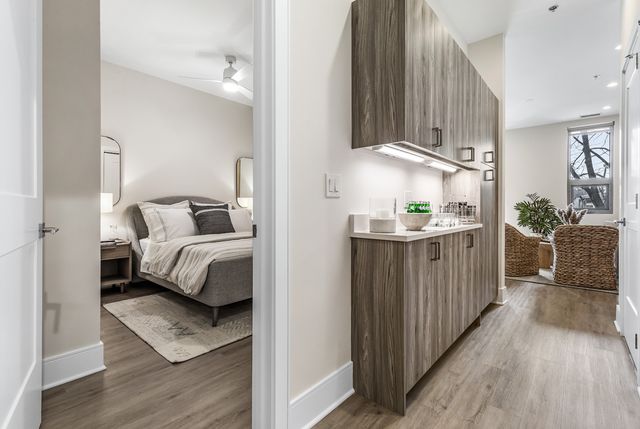 435 Madison Street 507, Oak Park, IL 60302