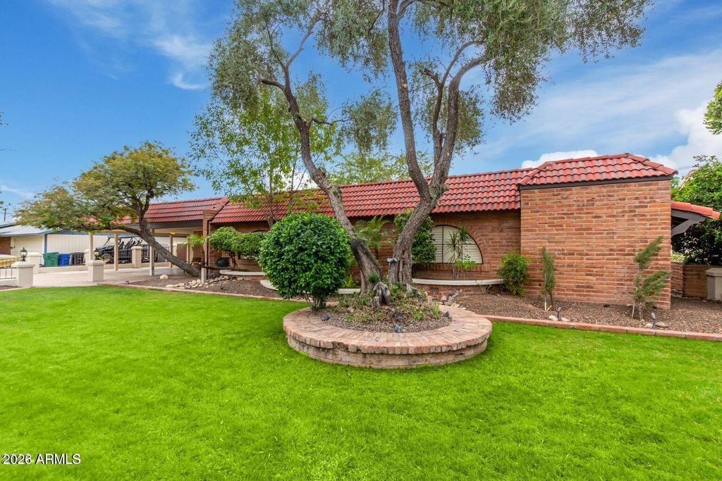 1117 E 3RD Street, Mesa, AZ 85203