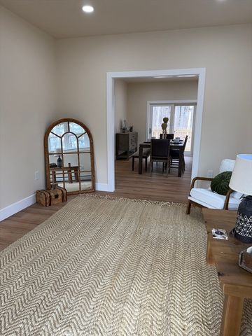 40 Craigie Ave, Haverhill, MA 01830