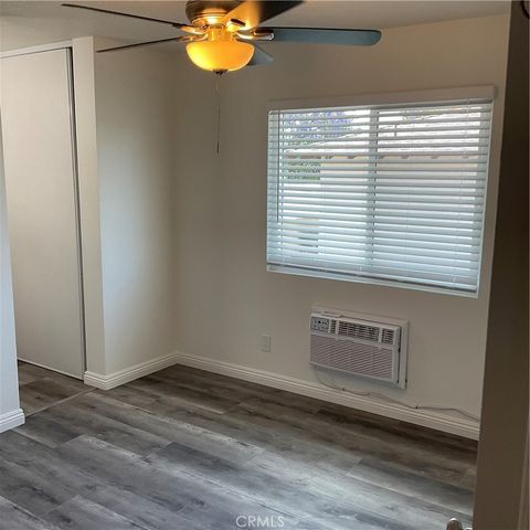 336 W La Veta Avenue D, Orange, CA 92866