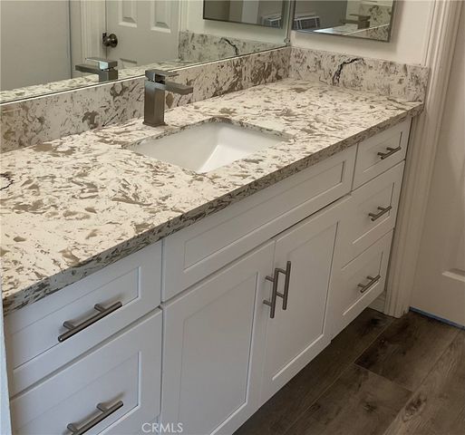 336 W La Veta Avenue D, Orange, CA 92866