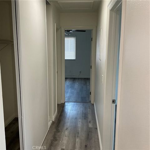 336 W La Veta Avenue D, Orange, CA 92866